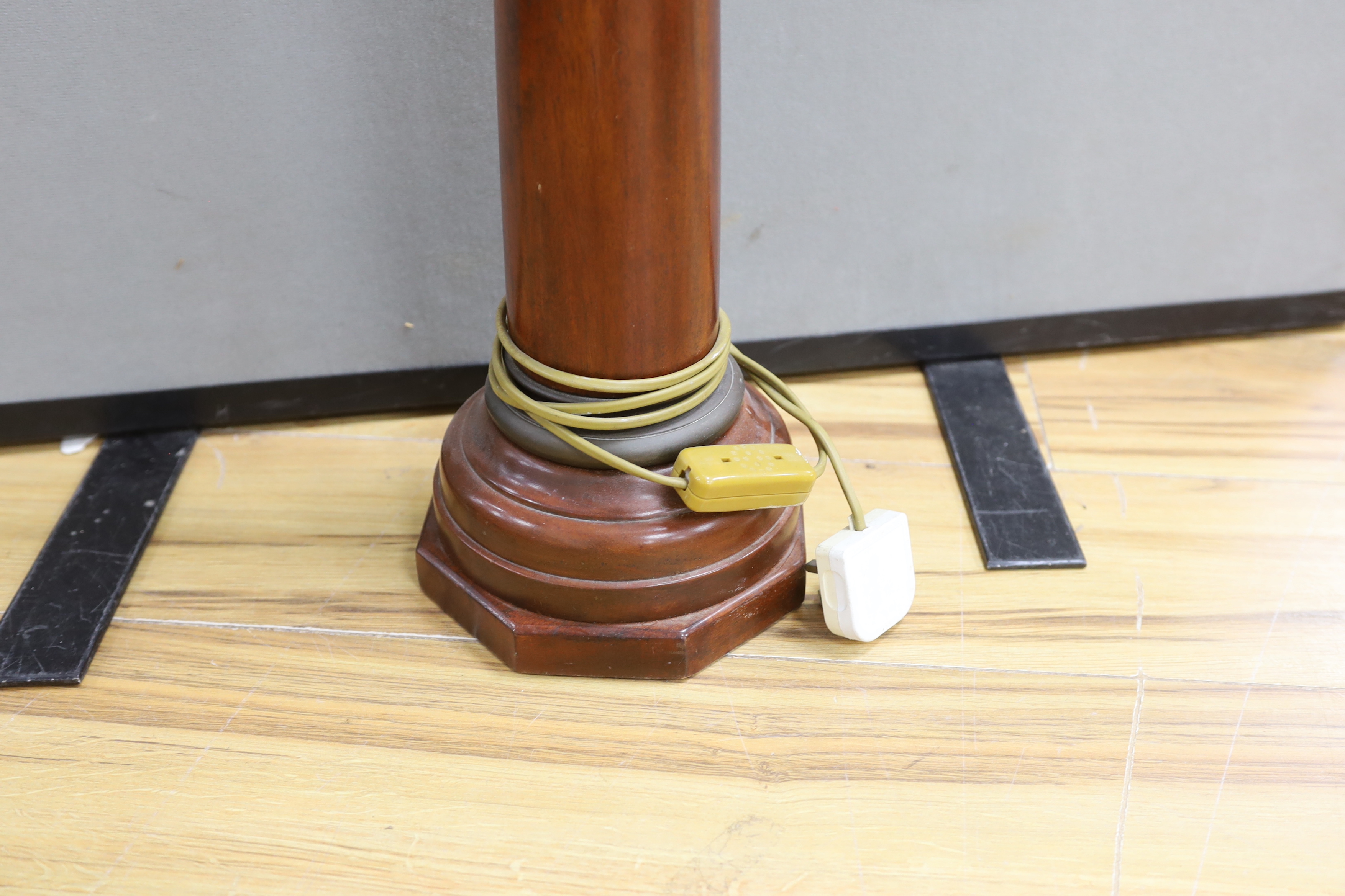 A composite column table lamp, 90cm high